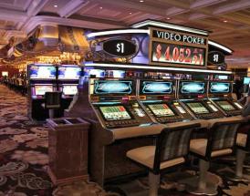Videopoker: Bankroll-størrelse, Varians, Tilbagebetaling og Risiko for Ruin